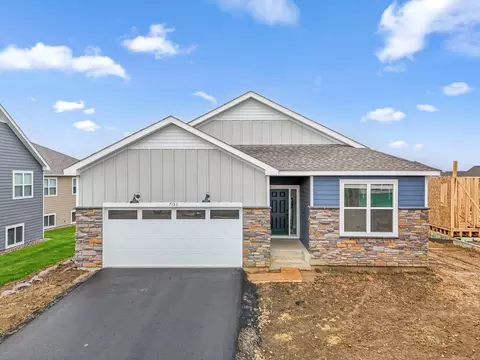 7153 201st St W, Lakeville, MN 55044