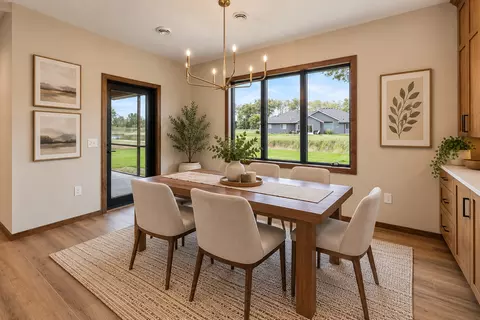 Dining - 3480 Granite Way S, Saint Cloud, MN 56301 photo 2 of 4