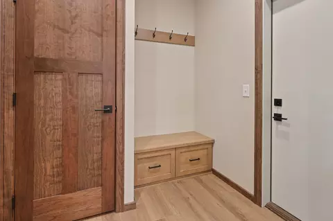 Entry Way - 3480 Granite Way S, Saint Cloud, MN 56301 photo 3 of 3