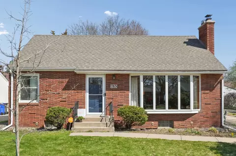 783 California Ave W, Saint Paul, MN 55117