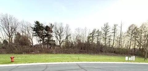 120 Hillwood Dr, Lake City, MN 55041