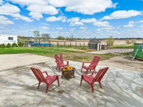 Exterior - 7310 Rolling Hills Rd, Corcoran, MN 55340 photo 5 of 11