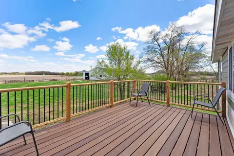 Exterior - 7310 Rolling Hills Rd, Corcoran, MN 55340 photo 9 of 11