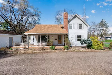 806 Monroe St N, Hudson, WI 54016