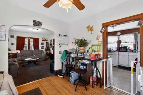 Entry Way - 808 11th Ave N, Saint Cloud, MN 56303 photo 1 of 2