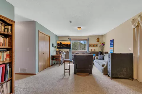 Living - 5736 Eagle Ct, Saint Cloud, MN 56303 photo 1 of 6