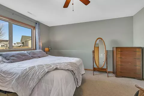 Bedroom - 5736 Eagle Ct, Saint Cloud, MN 56303 photo 3 of 6