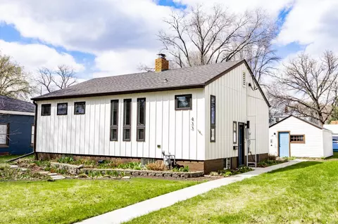 433 Elmwood Ave S, Fargo, ND 58103