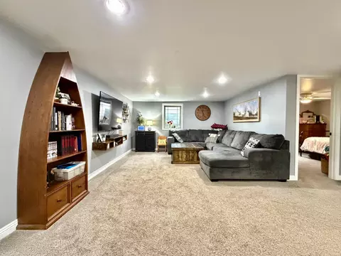 Living - 100 Ash Ave, Ashby, MN 56309 photo 4 of 7