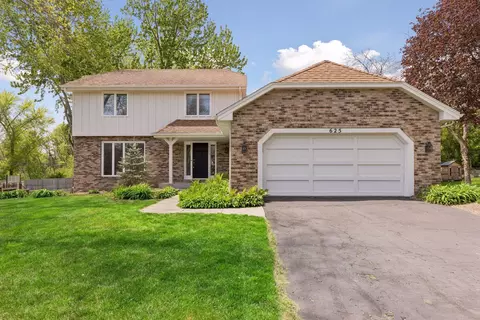 625 Alvarado Ln N, Plymouth, MN 55447