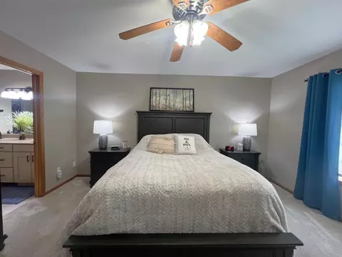 Bedroom - 2509 7th Ave SE, Willmar, MN 56201 photo 2 of 4