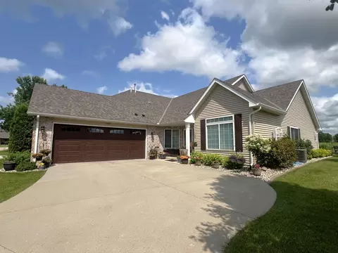 Exterior - 2509 7th Ave SE, Willmar, MN 56201 photo 2 of 7
