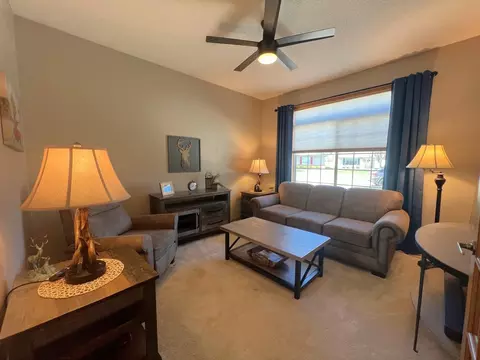 Living - 2509 7th Ave SE, Willmar, MN 56201 photo 10 of 11