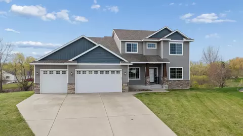 2312 Wyoming Ct, Sartell, MN 56377