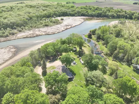 27111 Timber Hills Ln, Battle Lake, MN 56515