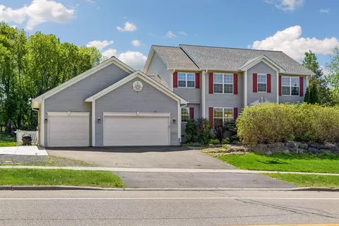 16267 Griffon Trl, Lakeville, MN 55044
