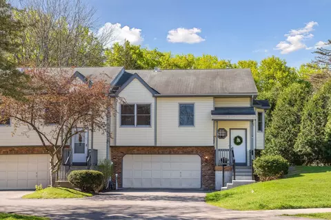 7297 Bren Ln, Eden Prairie, MN 55346
