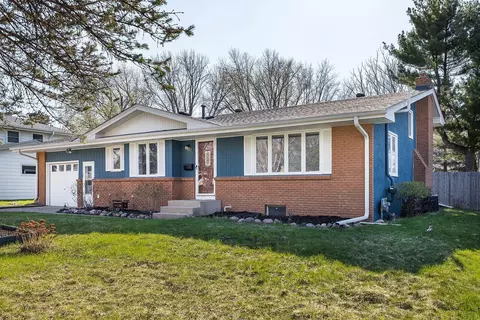 5409 Rhode Island Ave N, New Hope, MN 55428