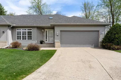 1380 Edinburgh Pl NE, Owatonna, MN 55060