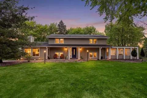 6060 Hemlock Ln N, Plymouth, MN 55442