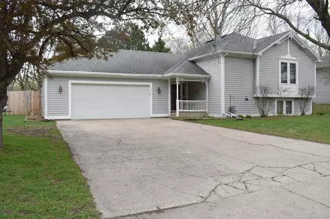 1825 3rd Ave NE, Owatonna, MN 55060