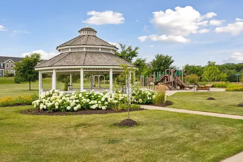 View/Area - 4669 Carnation Ct, Excelsior, MN 55331 photo 9 of 9