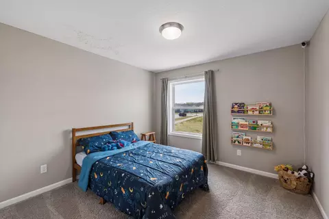 Bedroom - 4669 Carnation Ct, Excelsior, MN 55331 photo 5 of 8