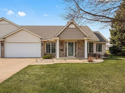 3324 Northdale Ln NW, Coon Rapids, MN 55448