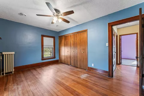 Bedroom - 800 9th St SE, Austin, MN 55912 photo 6 of 6