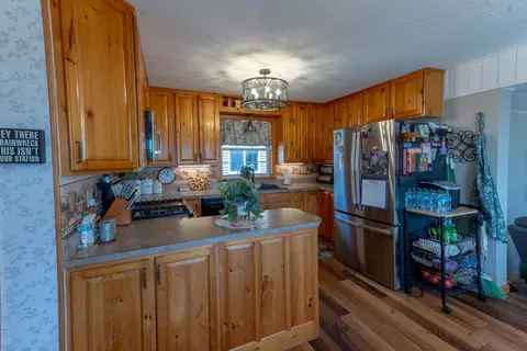 Kitchen - 36282 Rush Lake Loop #29B, Ottertail, MN 56571 photo 1 of 2
