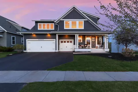 4428 Millstone Dr, Chaska, MN 55318