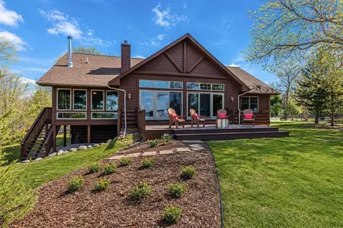 10170 Birch Grove Rd, East Gull Lake, MN 56401
