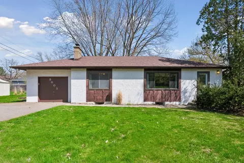3001 Groveland School Rd, Wayzata, MN 55391