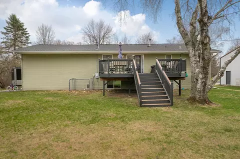 Exterior - 430 Caroline Ln, Cold Spring, MN 56320 photo 6 of 10