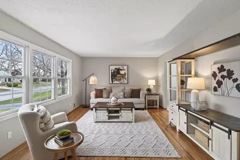 6815 Irving Ave S, Richfield, MN 55423