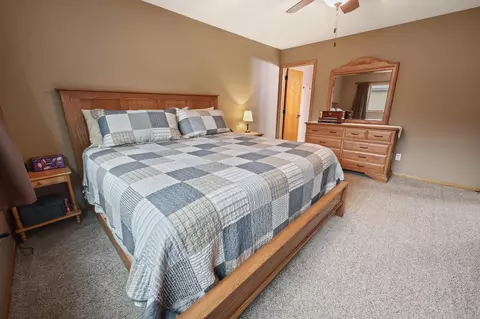 Bedroom - 1909 Prairie Hill Rd, Saint Cloud, MN 56301 photo 2 of 9