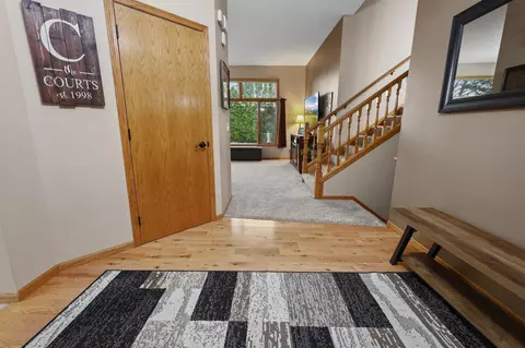 Entry Way - 1909 Prairie Hill Rd, Saint Cloud, MN 56301 photo 2 of 2
