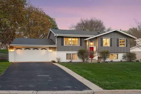 Exterior - 8317 Beard Rd, Bloomington, MN 55431 photo 14 of 16