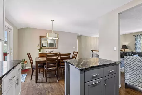 Kitchen - 8317 Beard Rd, Bloomington, MN 55431 photo 4 of 5