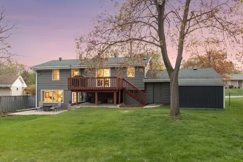 Exterior - 8317 Beard Rd, Bloomington, MN 55431 photo 16 of 16
