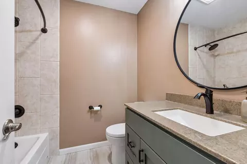 Bath - 8317 Beard Rd, Bloomington, MN 55431 photo 3 of 5