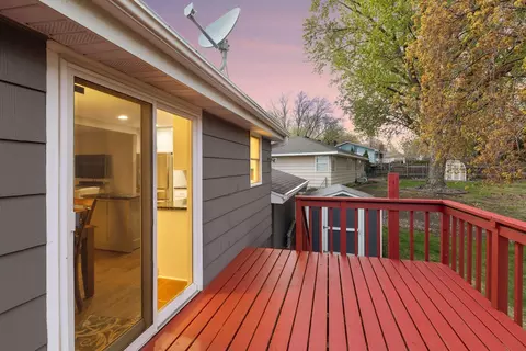 Exterior - 8317 Beard Rd, Bloomington, MN 55431 photo 5 of 16