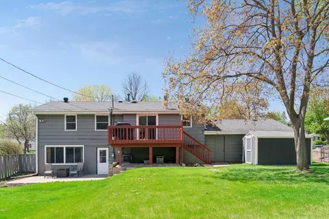 Exterior - 8317 Beard Rd, Bloomington, MN 55431 photo 6 of 16