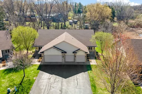 View/Area - 2325 Gresham Ave N, Oakdale, MN 55128 photo 2 of 12