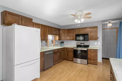 Kitchen - 1328 Xylon Ave N, Champlin, MN 55316 photo 2 of 3