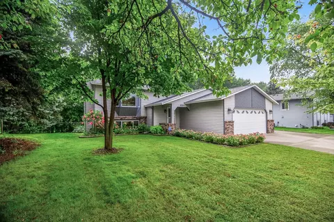 8320 Cooper Way, Inver Grove Heights, MN 55076