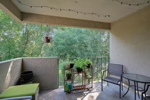 6650 Vernon Ave S #407, Edina, MN 55436