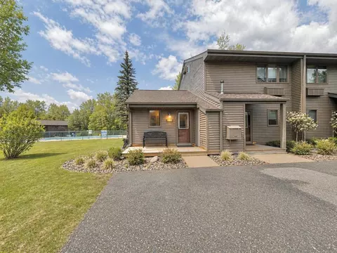 360 Quadna Mountain Rd, Hill City, MN 55748