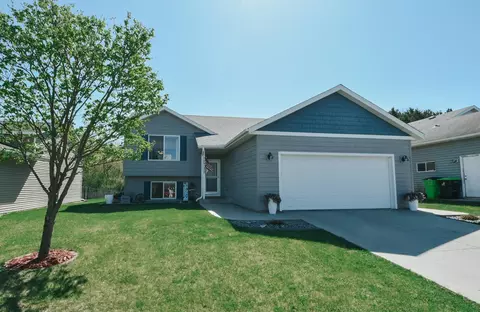 790 Dubuque Blvd, Zumbrota, MN 55992