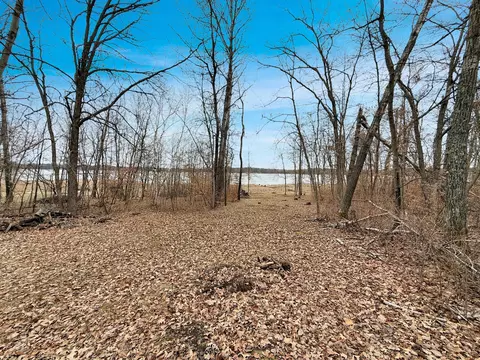 21404 Fair Oaks Dr, Nevis, MN 56467